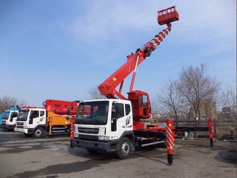 Автовышка Horyong Sky 400 - 40 метров