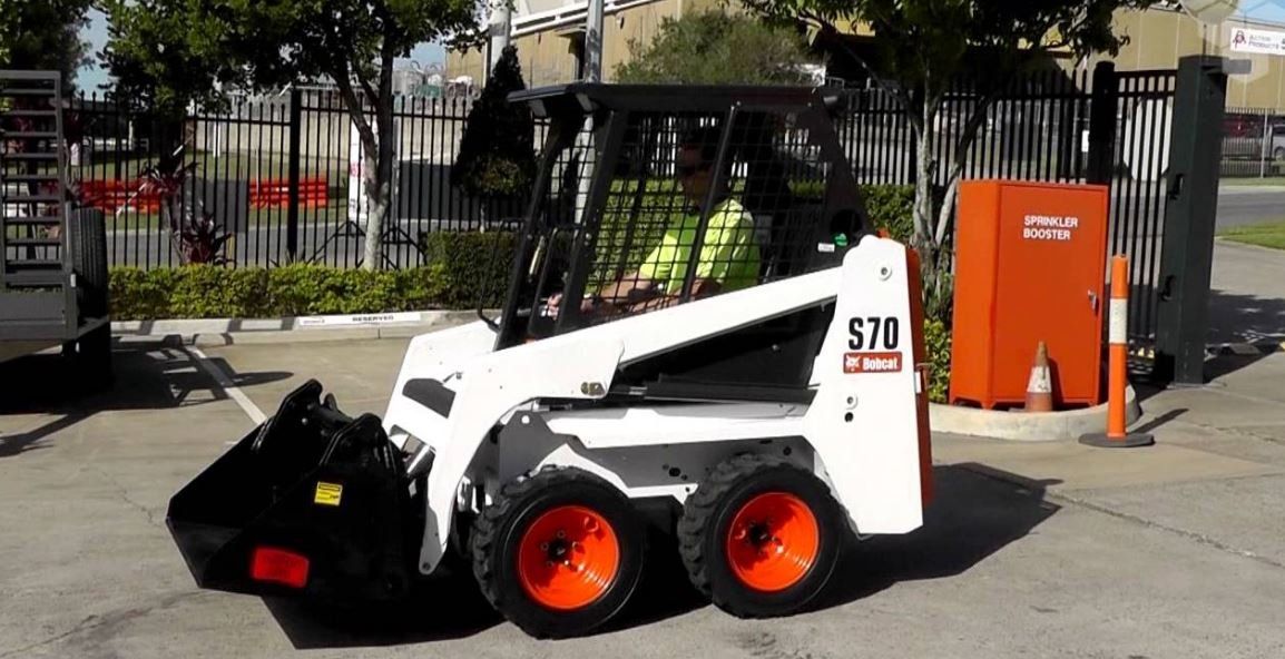 Мини-погрузчик Bobcat S70
