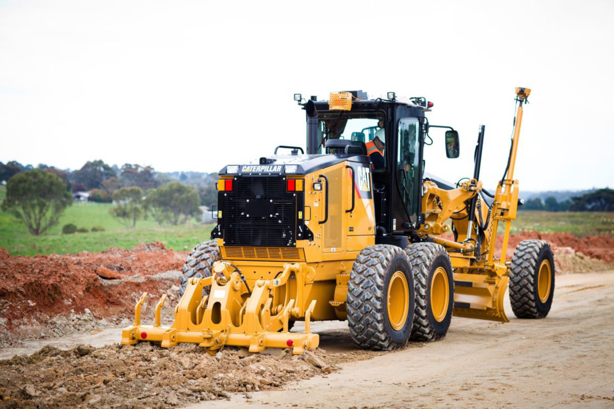 Автогрейдер Caterpillar 160 - 21 тонна
